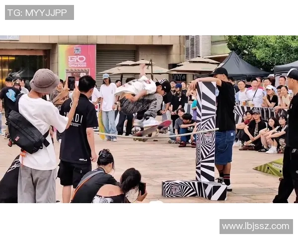 滑板精英赛精彩回顾:上海街舞队展现力量与激情的完美结合